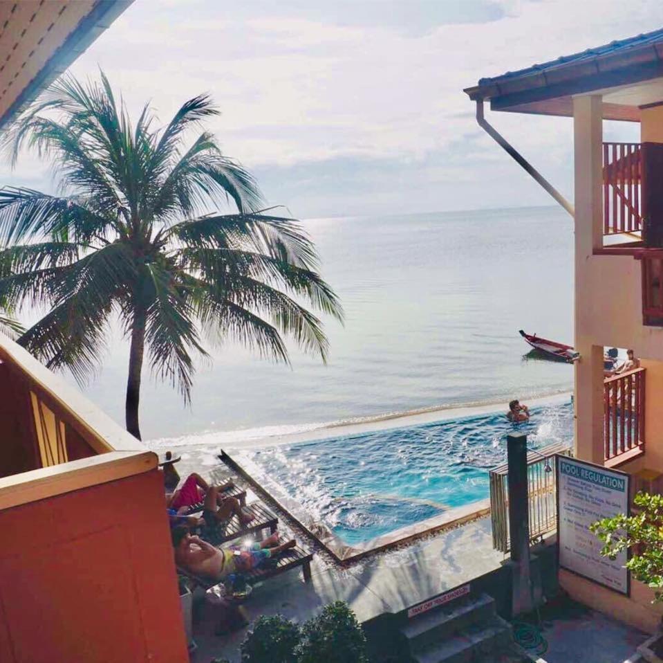 Rin Bay View מלון