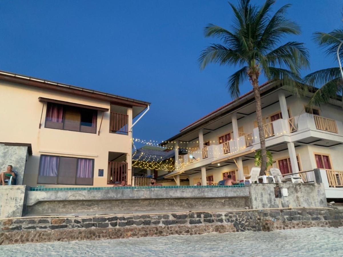 Rin Bay View מלון